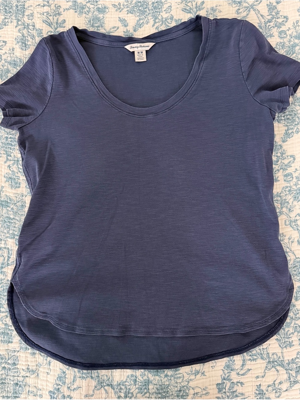 Tommy Bahama Women's Navy Scoop Neck Short Sleeve Tee - Deep Blue